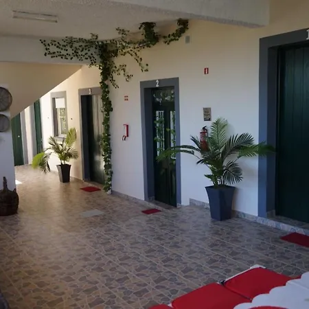 Tabua Suites Iii Ribeira Brava