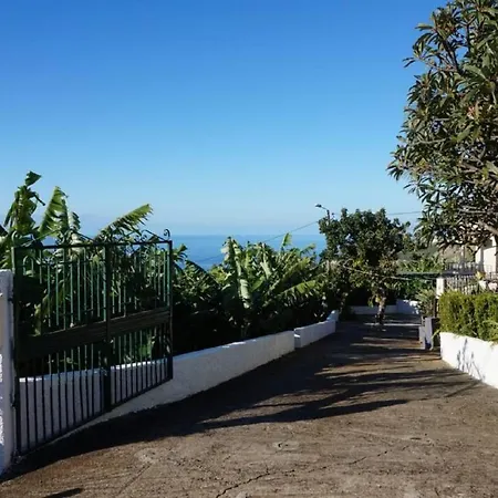 Tabua Suites Iii Holiday home Ribeira Brava