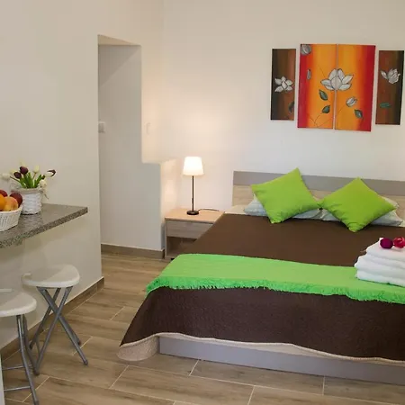 Tabua Suites Iii